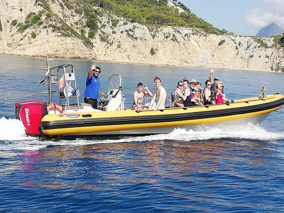 Banana Boat en Dénia actividad acuática